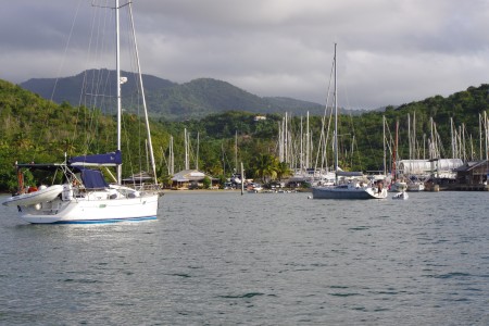 Vom Ankerplatz Blick auf die Strandbar